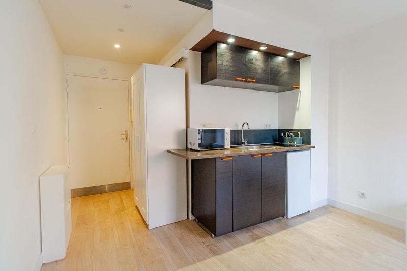 Studio - 18 m² - 2 pièces