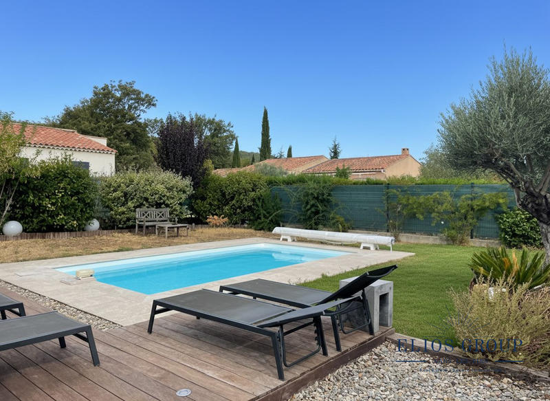 Maison - 167 m² - 6 pièces