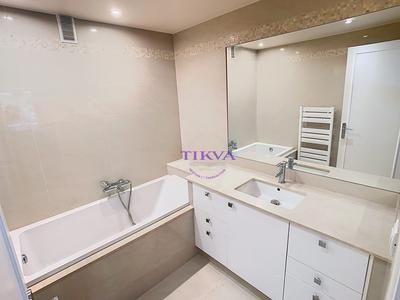 Appartement - 116 m² - 4 pièces