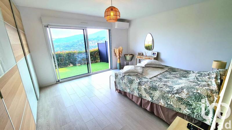 Maison - 143 m² - 5 pièces