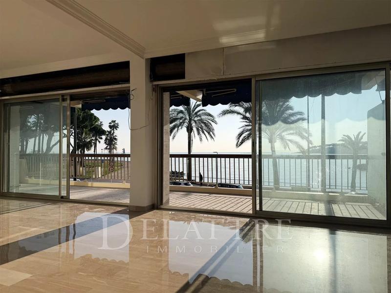 Appartement - 95 m² - 3 pièces