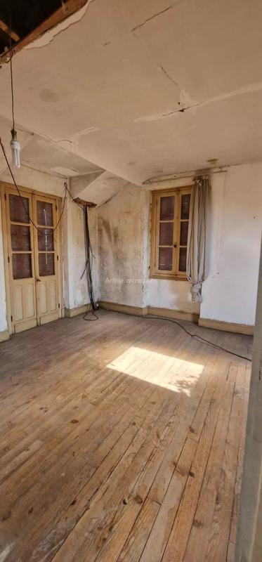 Maison - 111 m² - 4 pièces