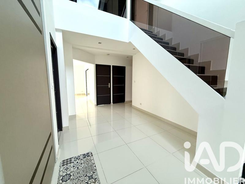 Maison - 160 m² - 6 pièces