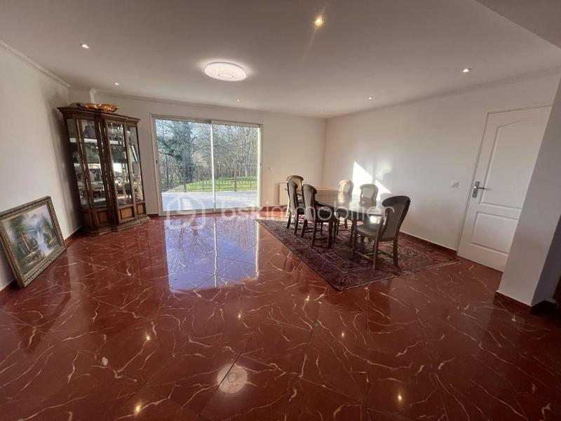 Maison - 190 m² - 7 pièces