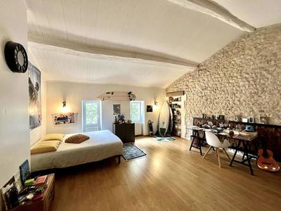 Demeure - 494 m² - 12 pièces