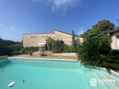 Villa - 162 m² - 6 pièces