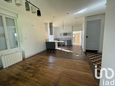 Maison - 97 m² - 5 pièces
