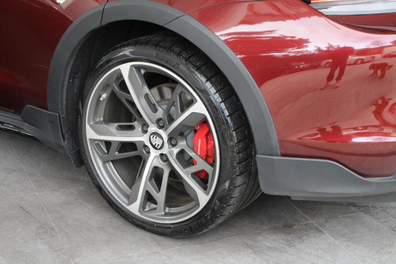 Porsche taycan Cross Turismo 4s 571ch