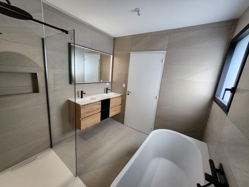 Maison contemporaine - 140 m² - 6 pièces