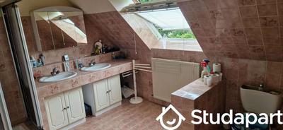 Chambre - 12 m² - 1 pièce