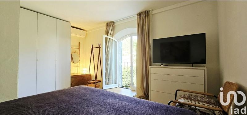 Maison - 280 m² - 5 pièces