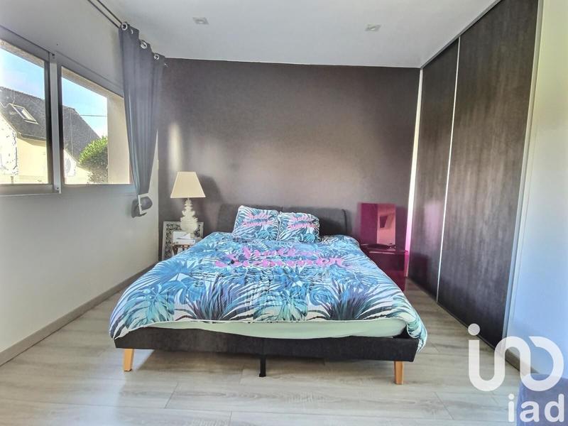 Maison - 239 m² - 7 pièces