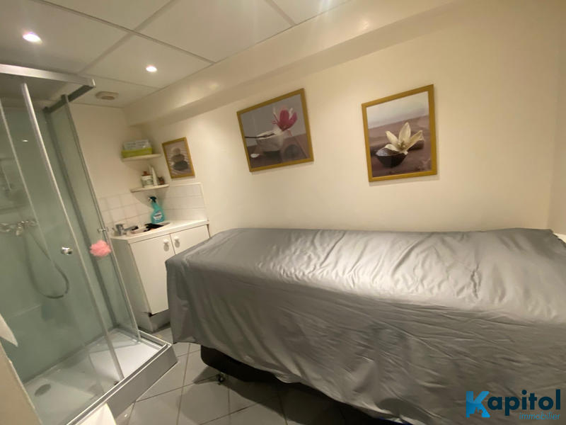 Fonds de commerce - Magasins - 54 m²