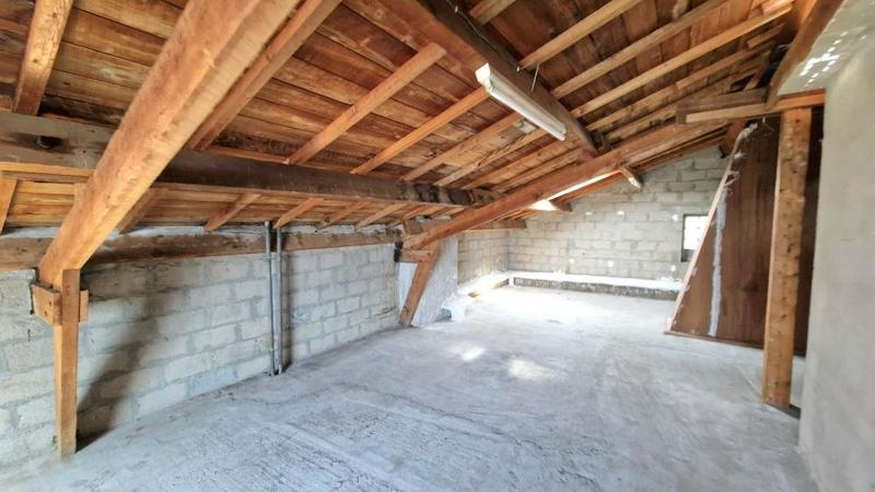 Maison - 101 m² - 5 pièces