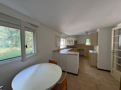 Maison - 163 m² - 6 pièces