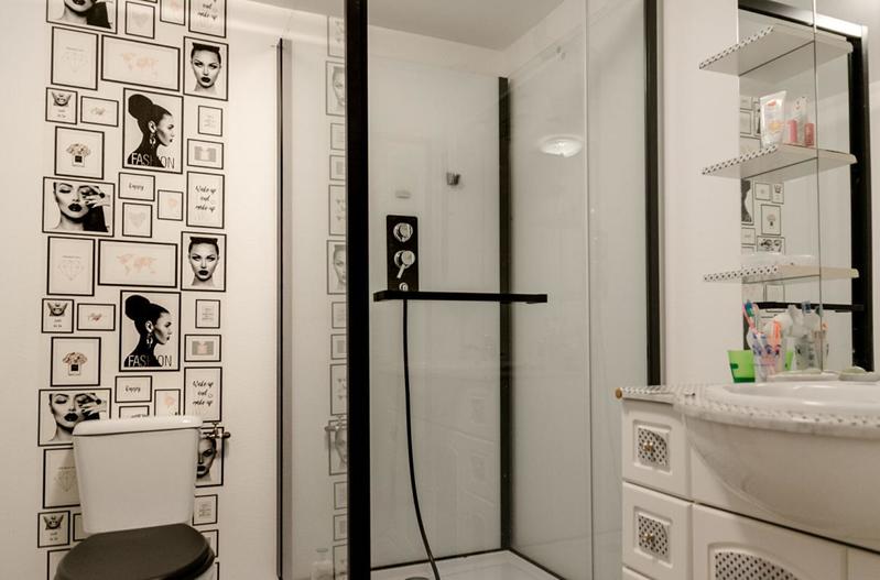 Maison - 220 m² - 8 pièces