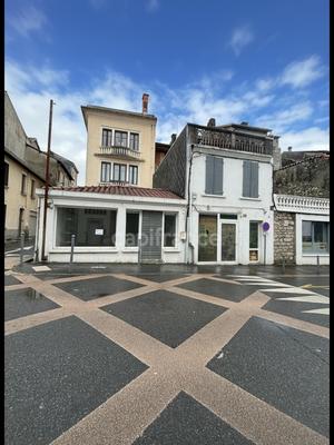 Immeuble - 366 m² - 11 pièces