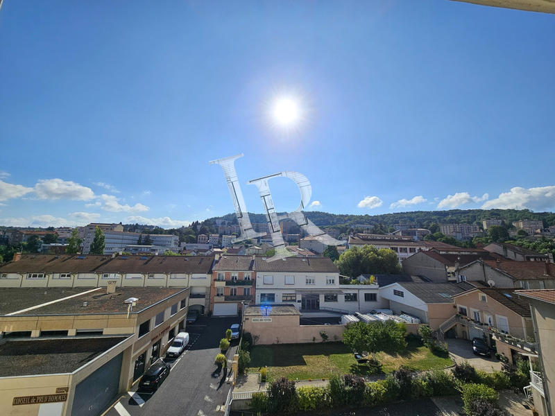 Appartement - 84 m² - 3 pièces