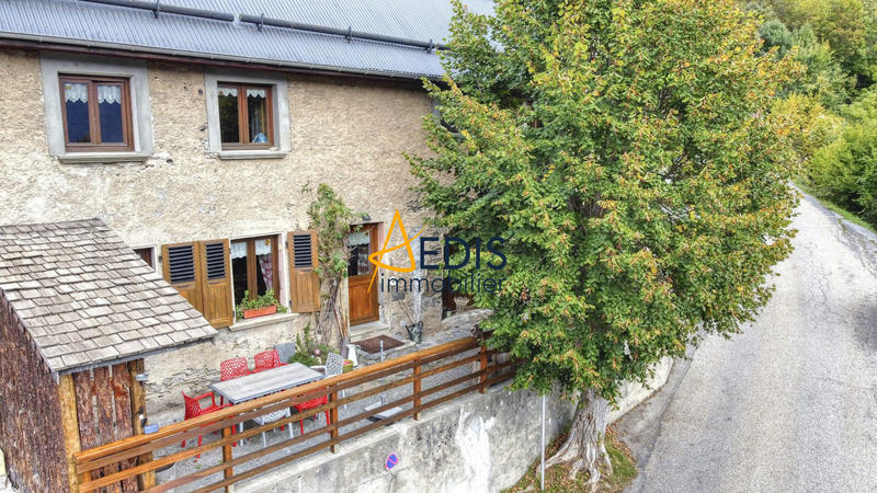 Maison ancienne - 95 m² - 4 pièces