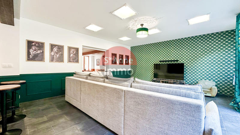 Maison - 150 m² - 7 pièces