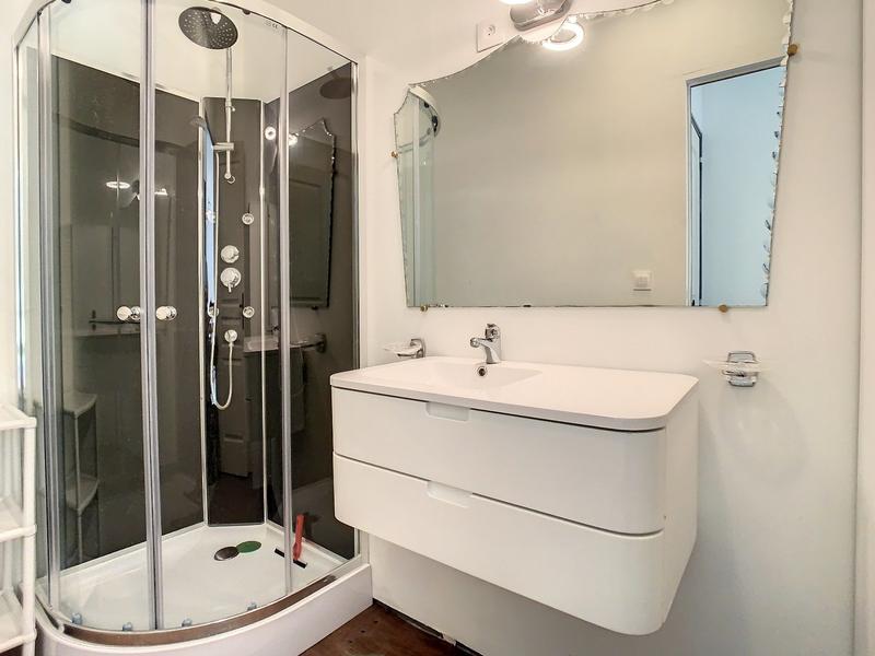 Maison - 200 m² - 6 pièces