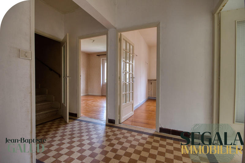 Maison - 135 m² - 6 pièces