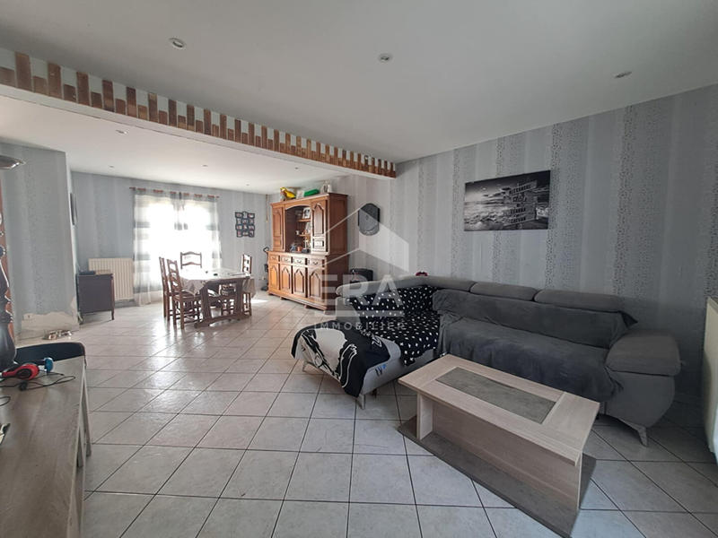 Maison - 109 m² - 6 pièces