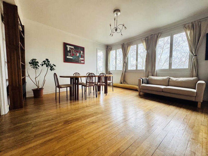 Appartement - 65 m² - 3 pièces