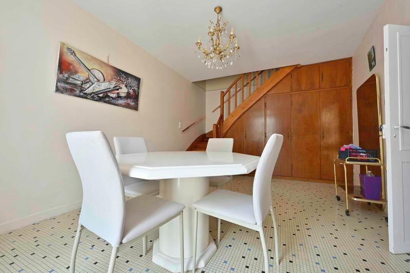 Maison en pierre - 185 m² - 6 pièces