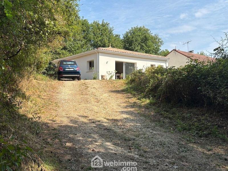 Maison - 88 m² - 4 pièces