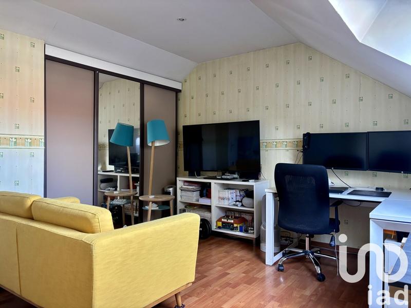 Maison - 121 m² - 5 pièces