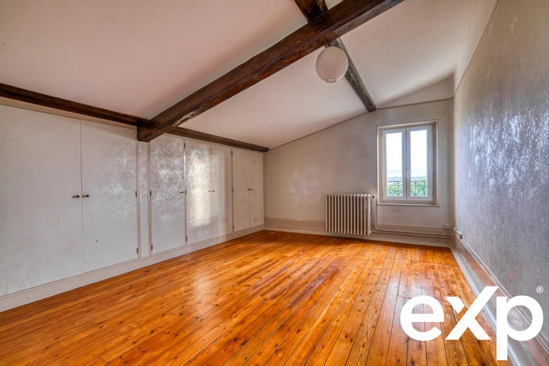 Maison - 500 m² - 14 pièces