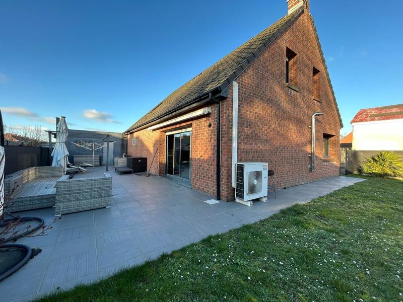 Maison - 120 m² - 5 pièces