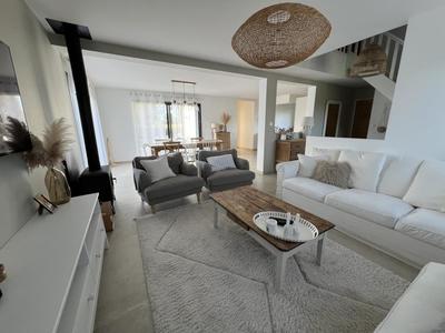 Pavillon - 135 m² - 5 pièces