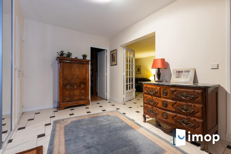 Appartement - 130 m² - 5 pièces