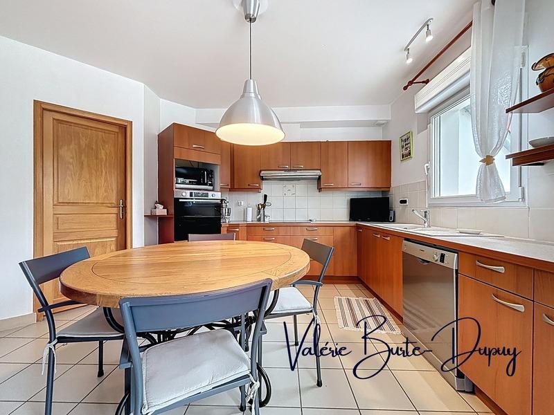 Maison - 190 m² - 7 pièces