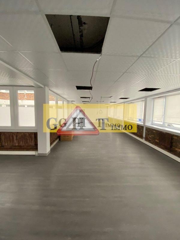 Bureau - 293 m²