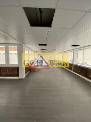 Bureau - 293 m²