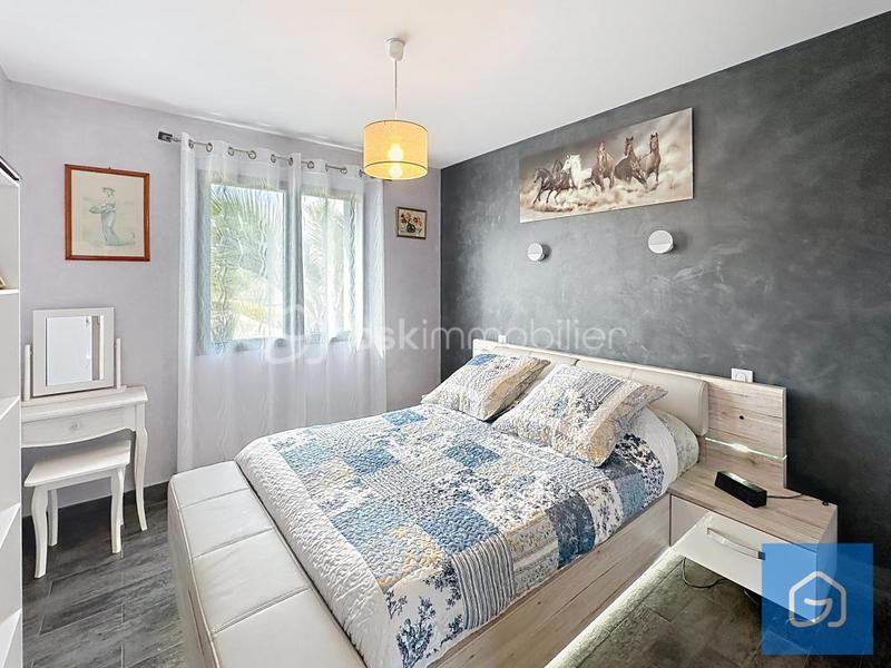 Maison - 145 m² - 6 pièces