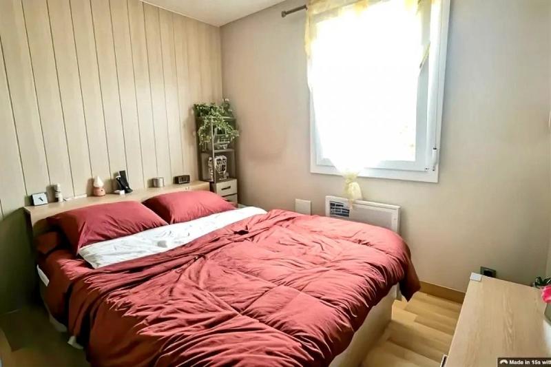 Pavillon - 85 m² - 5 pièces