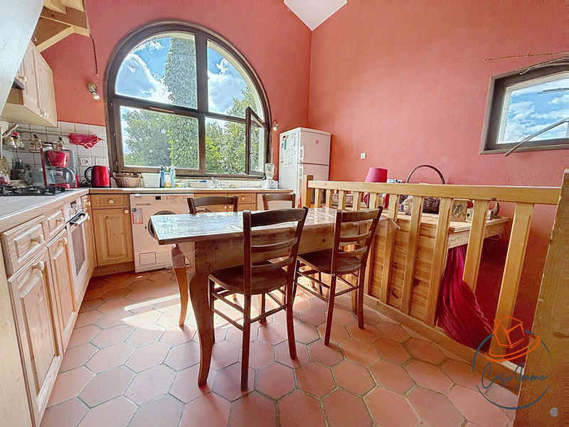 Appartement - 91 m² - 3 pièces