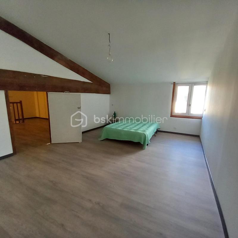 Maison de village - 121 m² - 6 pièces