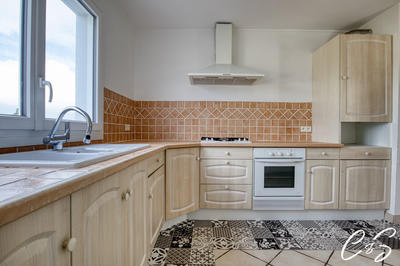 Appartement - 86 m² - 4 pièces