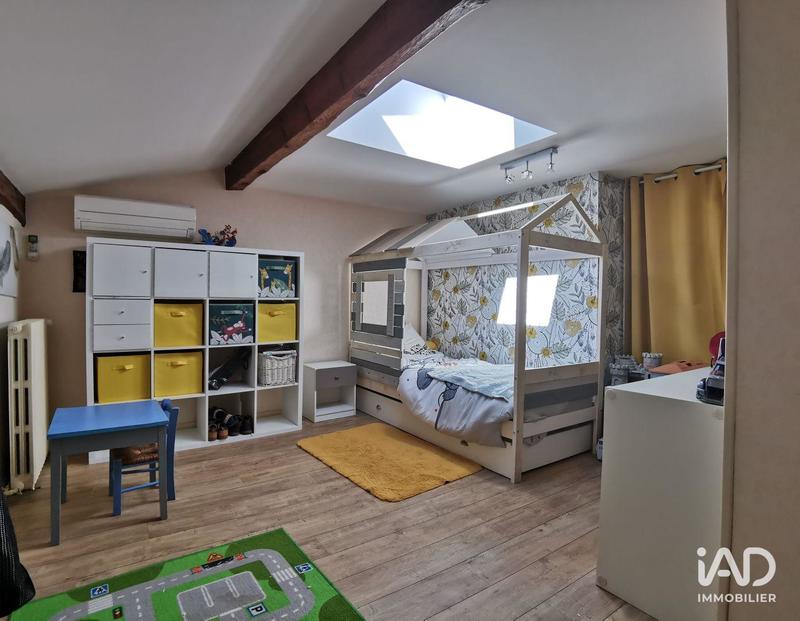 Maison - 180 m² - 6 pièces