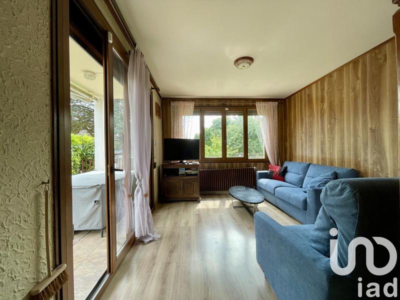 Maison - 186 m² - 8 pièces