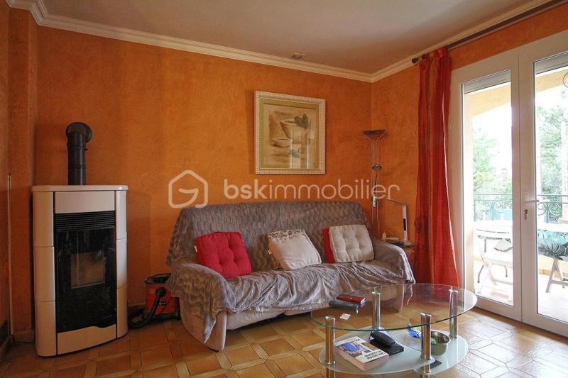 Villa - 222 m² - 9 pièces