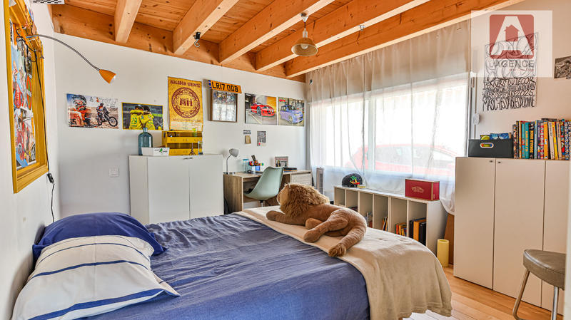 Maison - 173 m² - 6 pièces