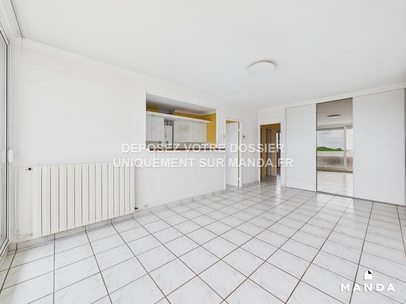 Appartement - 75 m² - 3 pièces