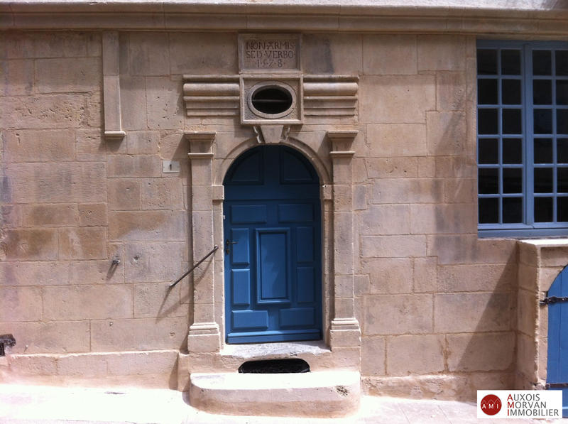 Maison ancienne - 270 m² - 8 pièces