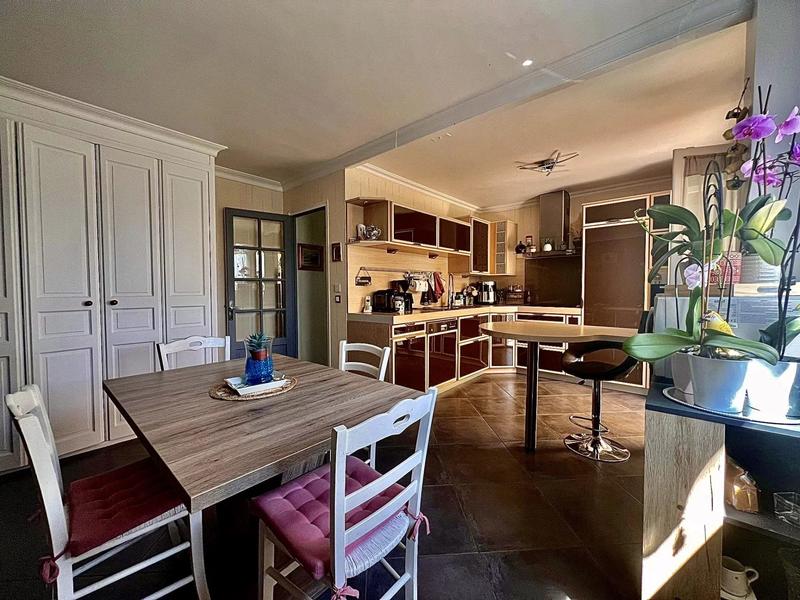 Maison - 116 m² - 6 pièces